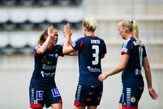 Linköpings Jessica Samuelsson, Janni Arnth Jensen och