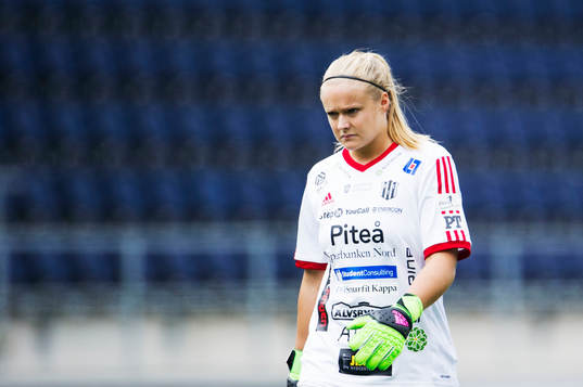Piteås målvakt Hilda Carlén