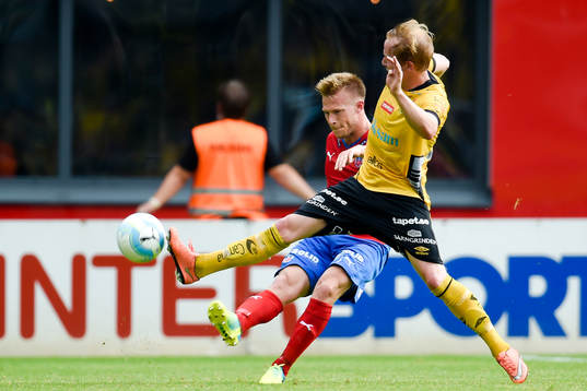 Helsingborgs Andreas Landgren och Elfsborgs Simon Lundevall