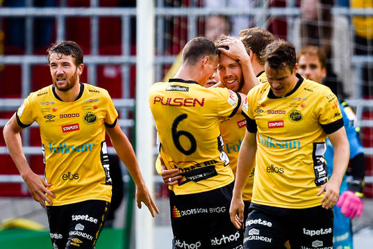 Elfsborgs spelare jublar