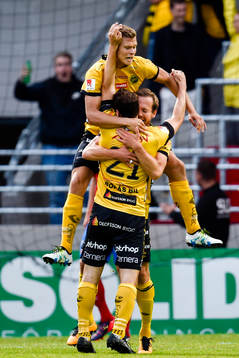 Elfsborgs spelare jublar