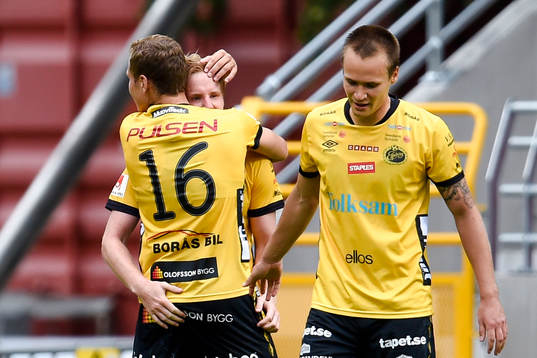 Elfsborgs spelare jublar