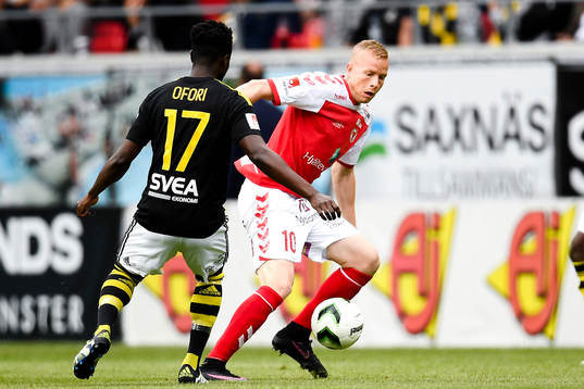 s Ebenezer Ofori och Kalmars Tobias Eriksson