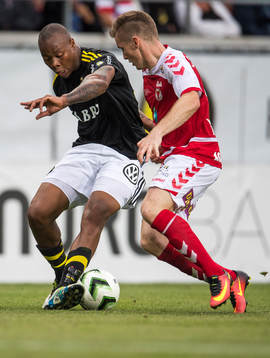 s Carlos Strandberg och Kalmars Victor Agardius