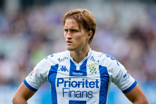 IFK Göteborgs Thomas Rogne innan fotbollsmatchen i