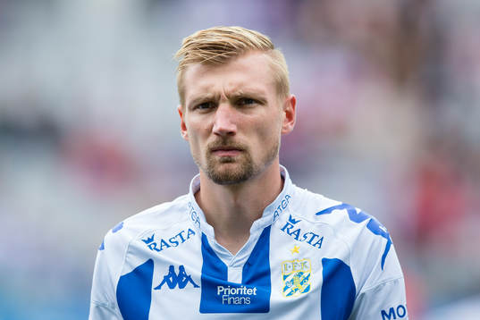 IFK Göteborgs Sebastian Eriksson innan fotbollsmatchen i