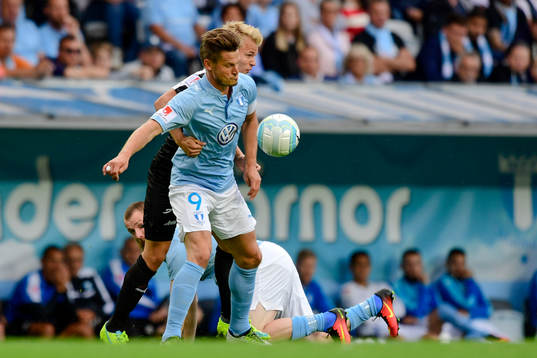 Malmö FFs Markus Rosenberg  och Örebros Sebastian Ring