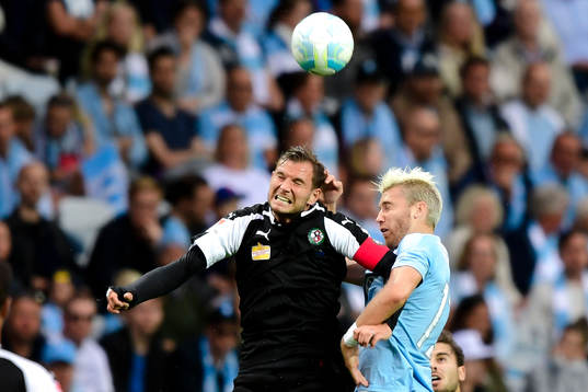 Örebros Robert Åhman Persson och Malmö FFs Rasmus