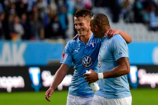 Malmö FFs Markus Rosenberg och Felipe Carvalho jublar