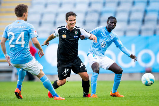 Malmö FFs Vidar Örn Kjartansson och Enock Kofi Adu