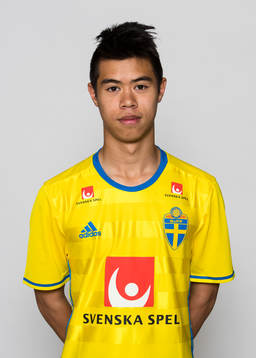 Sanusi Naesae i P17/99-landslaget