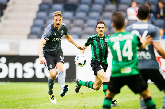s Jos Hooiveld