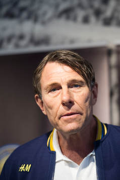 Förbundskapten Håkan Ericson presenterar OS-truppen som