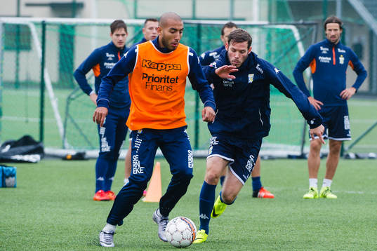 IFK Göteborgs Haitam Aleesami och Emil Salomonsson