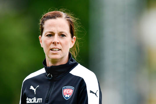 Rosengårds Lotta Schelin  före fotbollsmatchen i