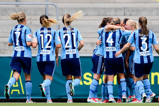Djurgårdens Mia Jalkerud jublar