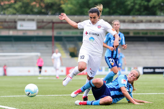 Rosengårds Marta Viera Da Silva och Djurgårdens Katrin