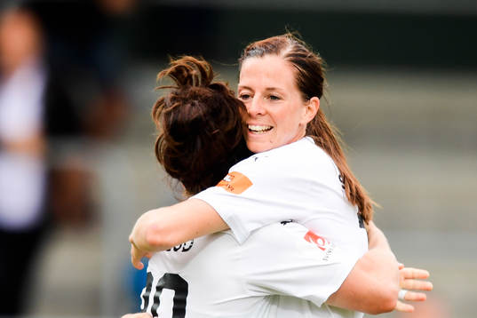 Rosengårds Lotta Schelin jublar