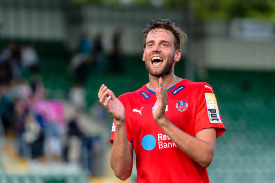 Helsingborgs Mikael Dahlberg  jublar