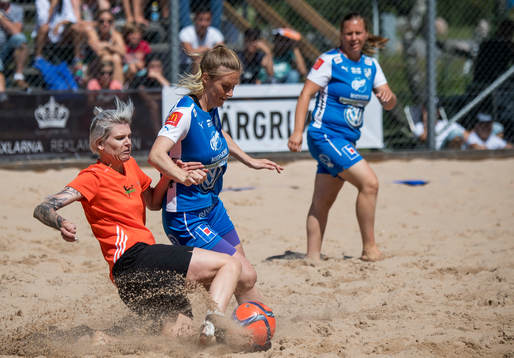 Hammarbys Nathalie Dahlqvist och Kalmars Ewa Thunberg