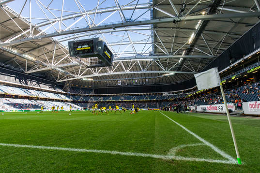 s spelare värmer upp
