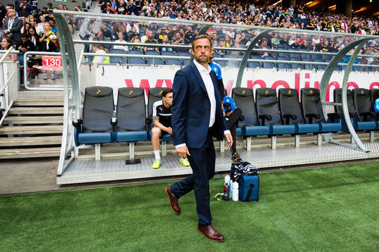 Malmö FFs tränare Allan Kuhn innan fotbollsmatchen i