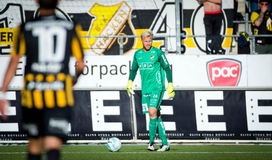 Häckens målvakt Peter Abrahamsson