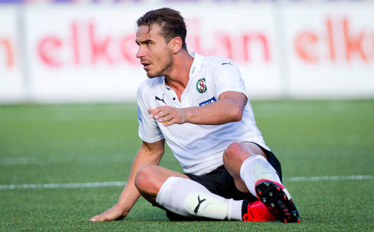 Örebros Nordin Gerzic deppar
