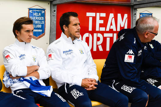 IFK Göteborgs Tobias Hysén på bänken