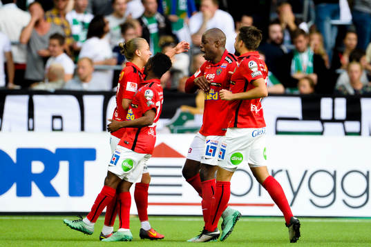 Falkenbergs Jesper Karlsson jublar