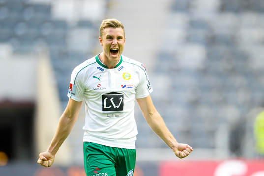 Hammarbys Richard Magyar jublar