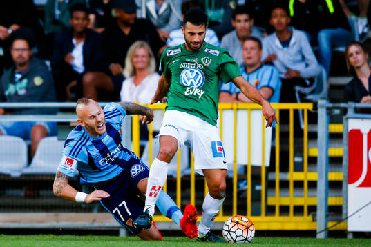 Djurgårdens Magnus Eriksson  och Jönköpings Andre Calisir