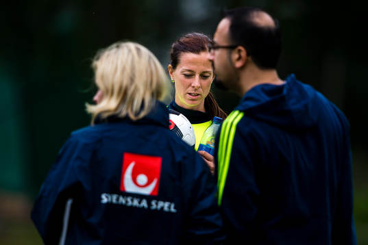 Lotta Schelin
