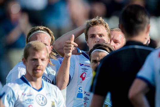 Gefles Johan Oremo jublar