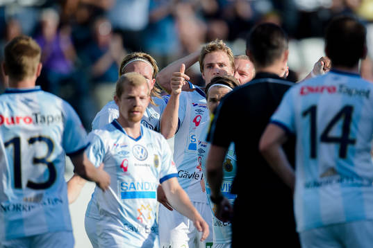 Gefles Johan Oremo jublar
