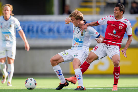 Gefles Johan Oremo och Kalmars Romario Pereira Sipiao