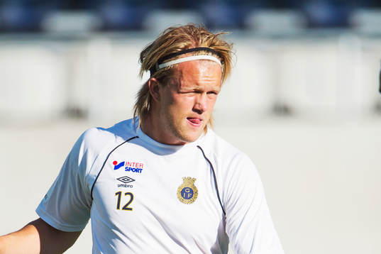 Gefles Anders Bååth värmer upp