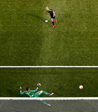 Mål 0-1 på straff av Rosenborgs Christian Gytkjær
