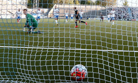 Mål 0-1 av Rosenborgs Christian Gytkjær