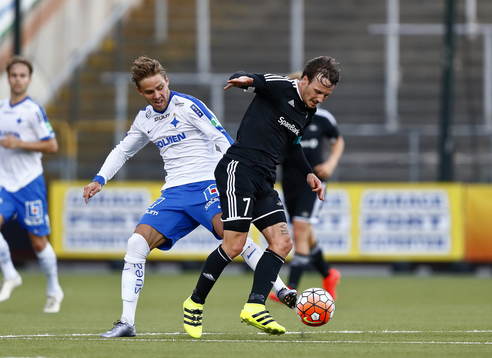 Christoffer Nyman och Rosenborgs Mike Lindemann Jensen