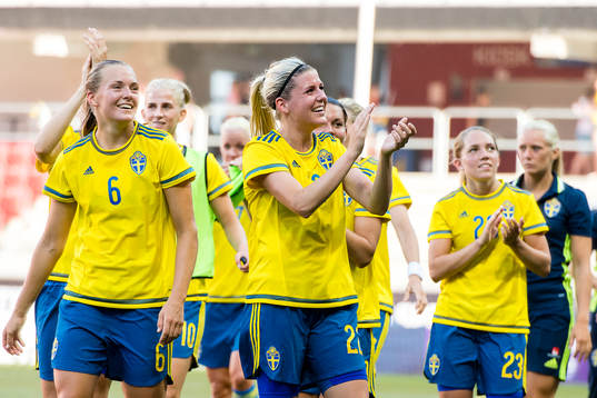 Sveriges Magdalena Ericsson, Oliva Schough och Elin