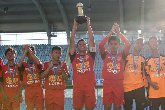 Topskor Indonesia med silverpokalen