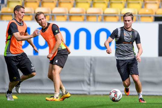 Elfsborgs Adam Lundqvist med Jon Jönsson och Anders Randrup