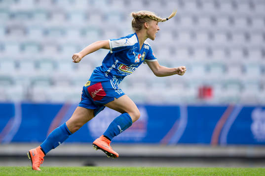 s Malin Larsson jublar