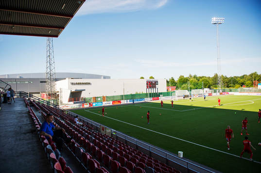 Syrianskas spelare värmer upp