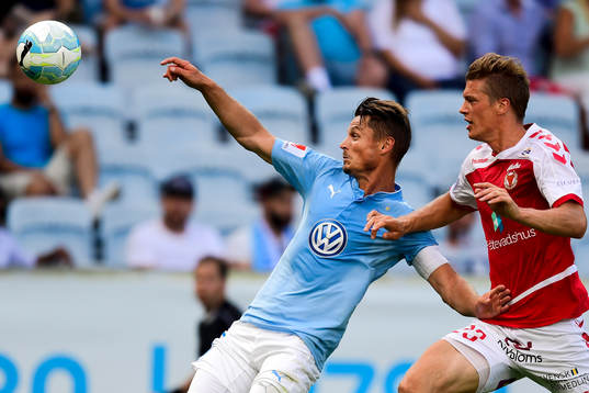 Malmö FFs Markus Rosenberg och Kalmars Viktor Elm