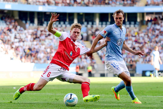 Kalmars Rasmus Elm och Malmö FFs Magnus Wolff Eikrem