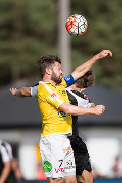 Falkenbergs David Svensson och Örebros Astrit Ajdarevic