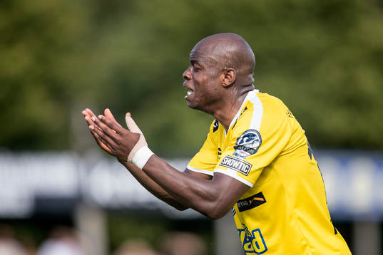 Falkenbergs Hakeem Araba deppar