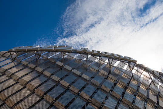 Exteriör av Tele2 Arena innan fotbollsmatchen i